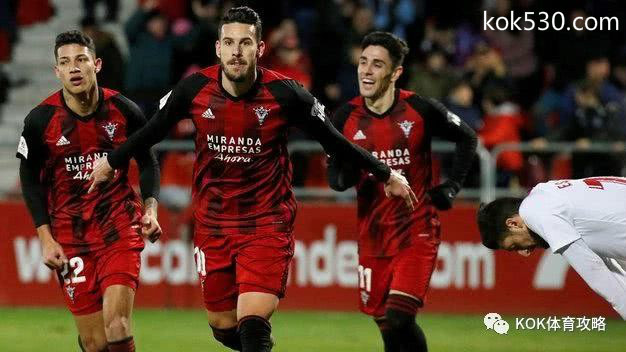 问鼎娱乐官网APP下载- 蒙扎升班马奇迹延续，吉迪斯蒂传射建功赢同城战  