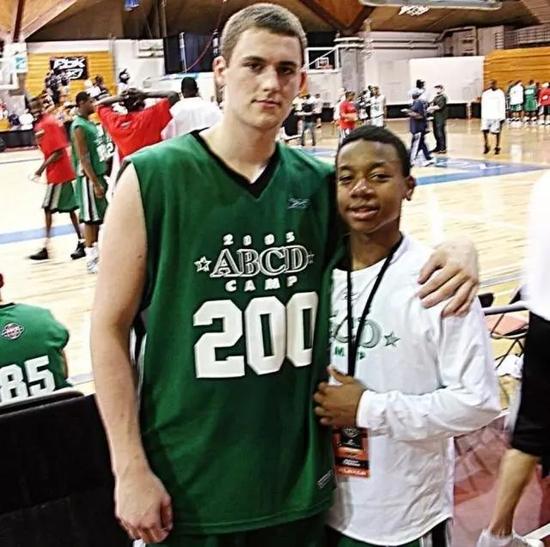 问鼎娱乐官网入口- 南特更衣室矛盾升级，队长公开质疑教练用人  