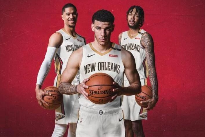 问鼎娱乐官网入口- 国王福克斯突破犀利，时隔多年重返季后赛  