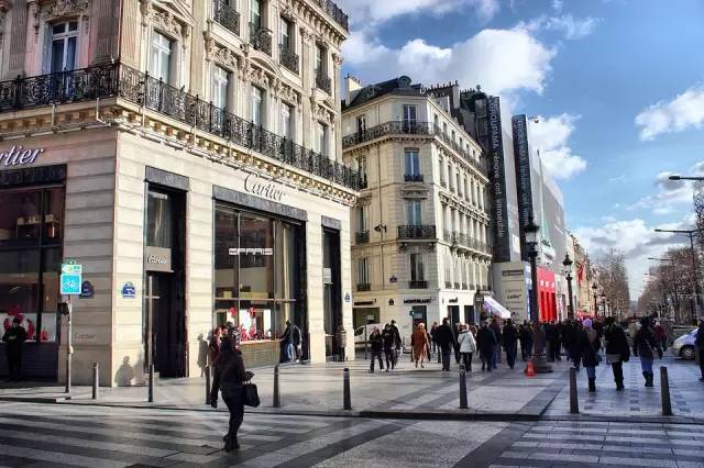 问鼎娱乐官网APP下载- 巴黎市政厅官宣，香榭丽舍大街将举办冠军游行盛典